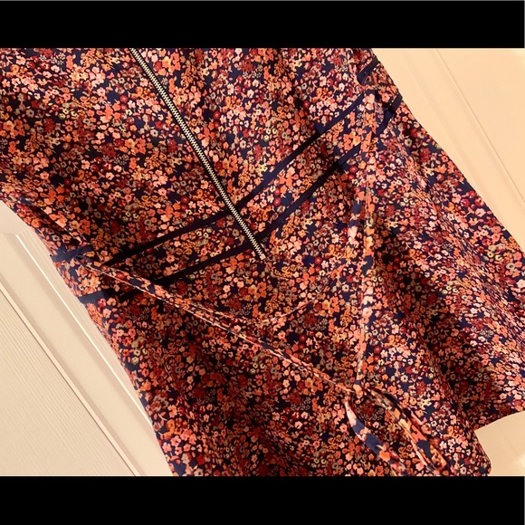 Beautiful Dressy Maternity Top - Picture 6 of 8